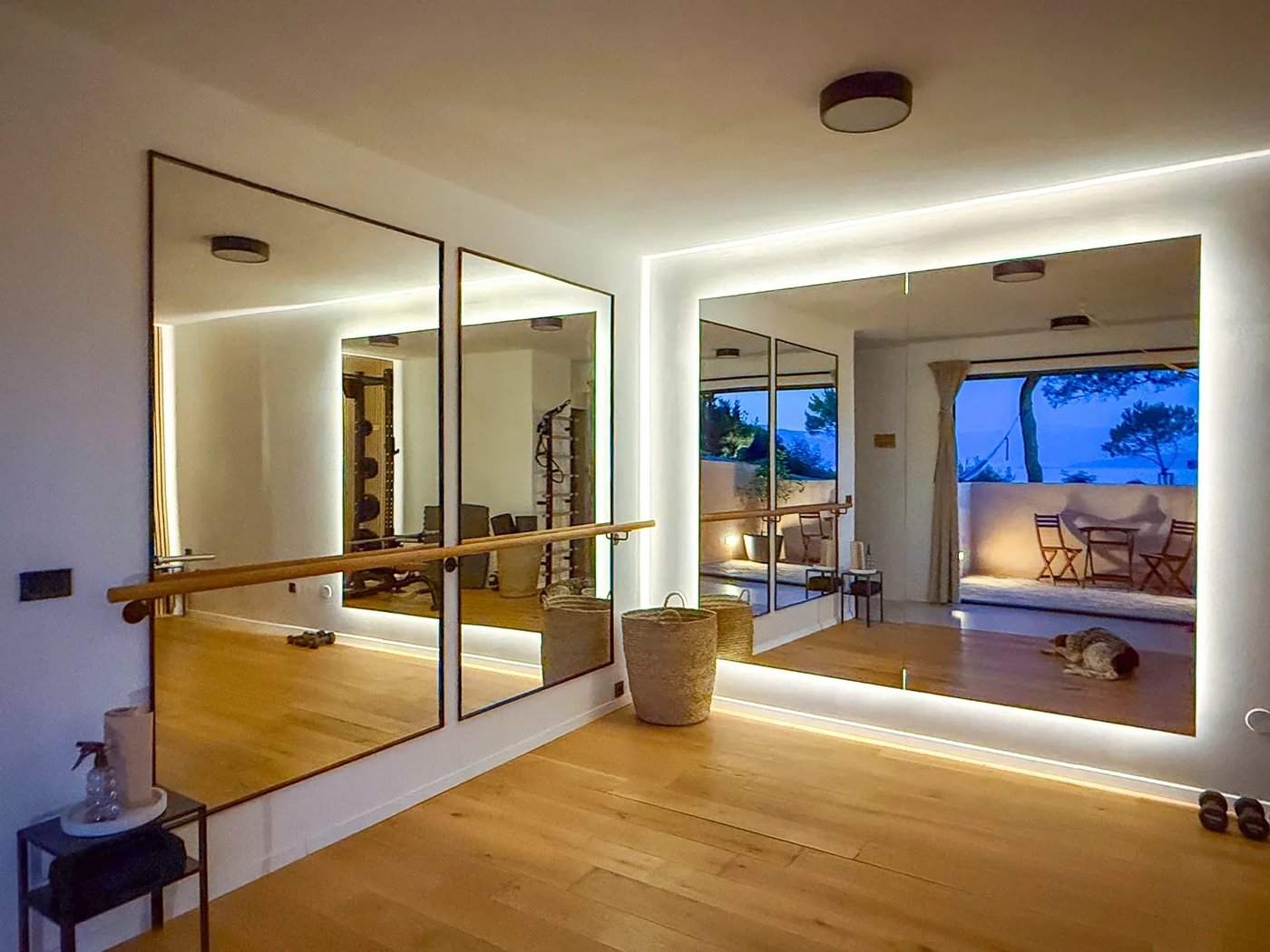 Gym at Villa Aqua — photo 4