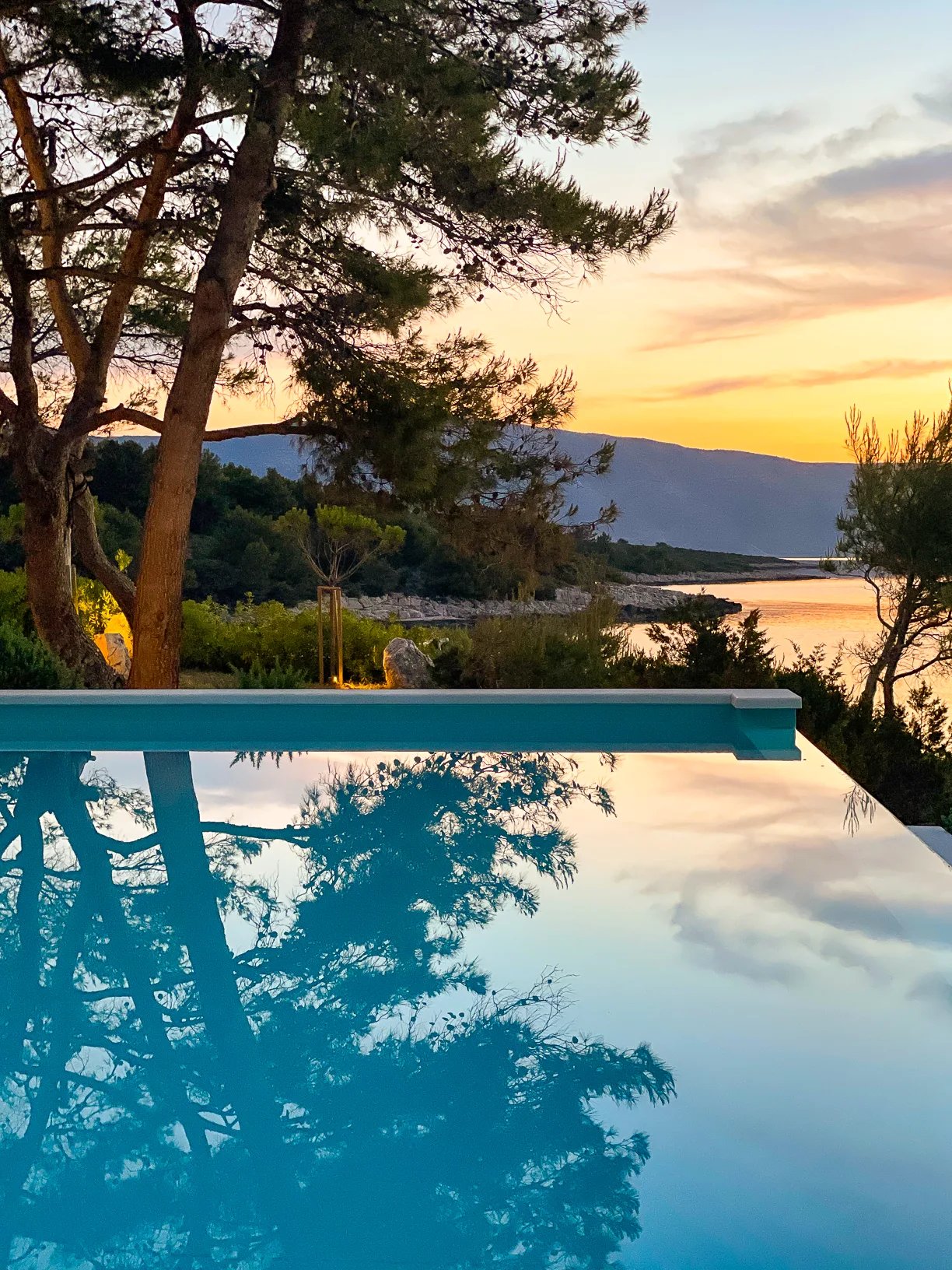 Pool at Villa Aqua — photo 4