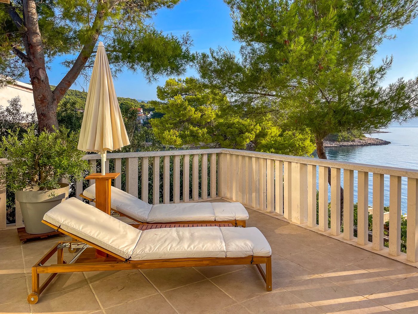 Terrace at Villa Aqua — photo 4